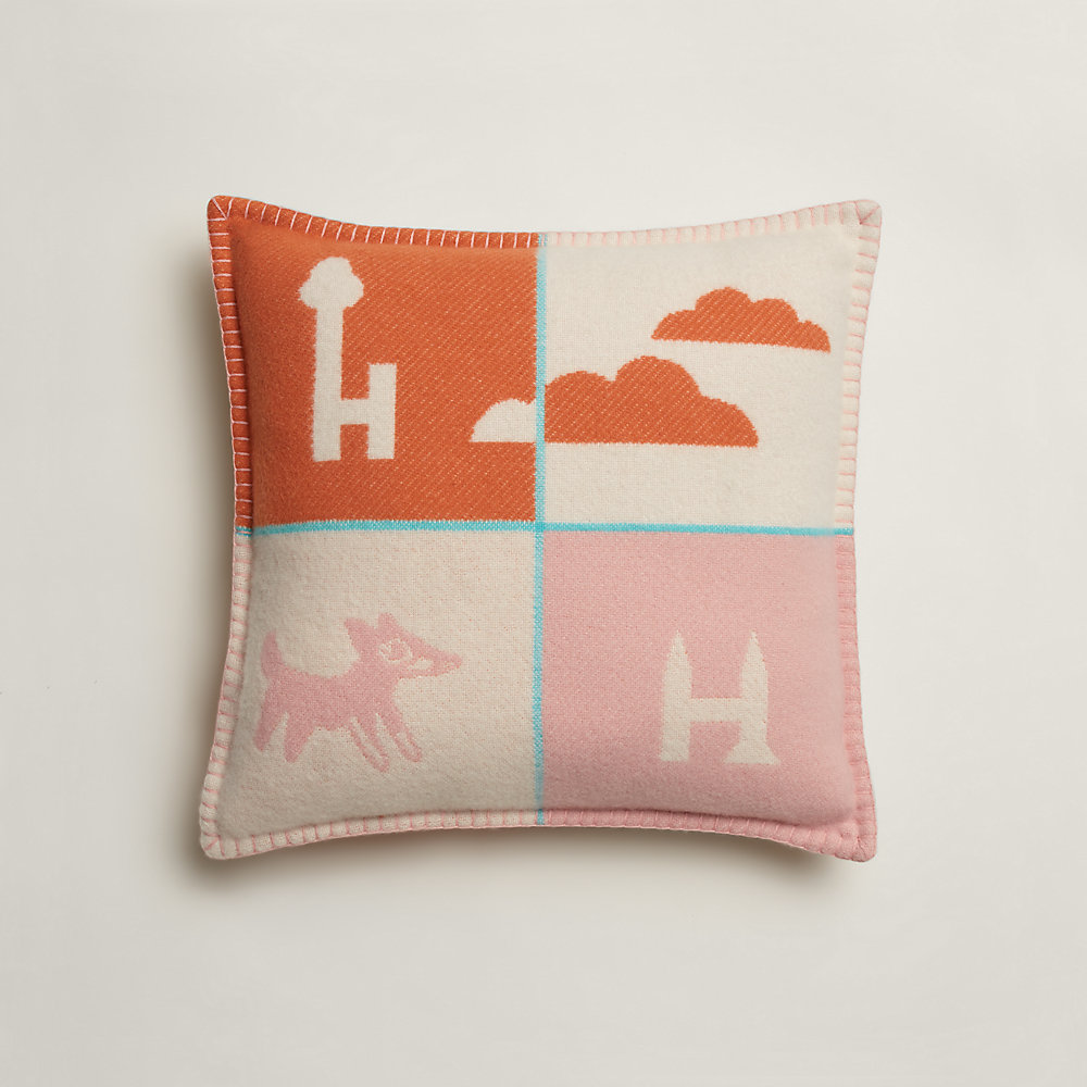 Avalon Epopee pillow Hermès Canada